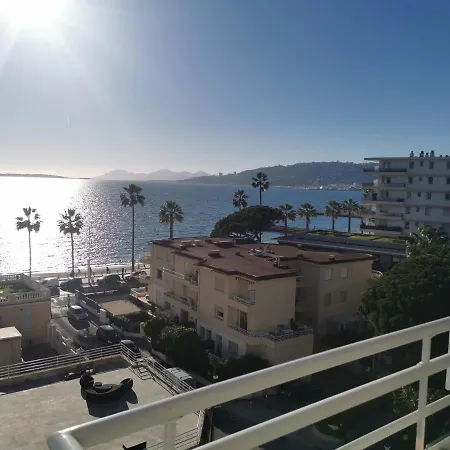 Lägenhet Les Pins 2p Le Tropique