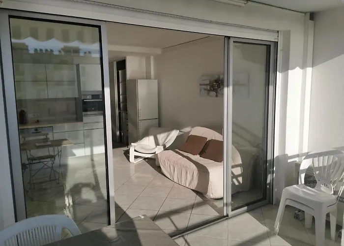 Les Pins 2p Le Tropique Lejlighed